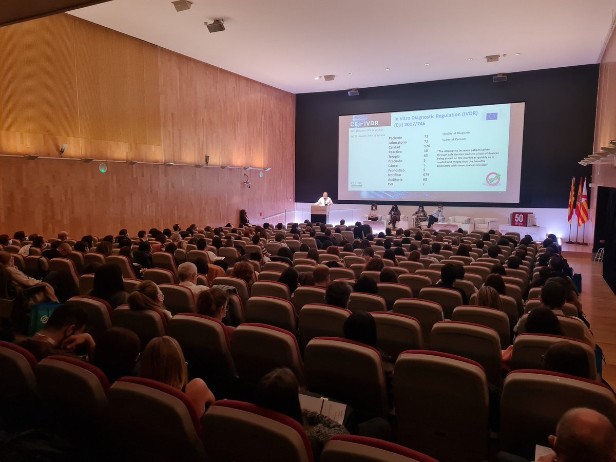 GeneticaSantPau's tweet photo. Gran èxit de participació a la V Jornada de Genètica Humana de Catalunya. Bona feina de la Conxi Lázaro, el Comitè Organitzador el Comitè Científic. Moltes felicitats 😍😍😍😍😍😍😍 https://t.co/JEY6JuGi5H