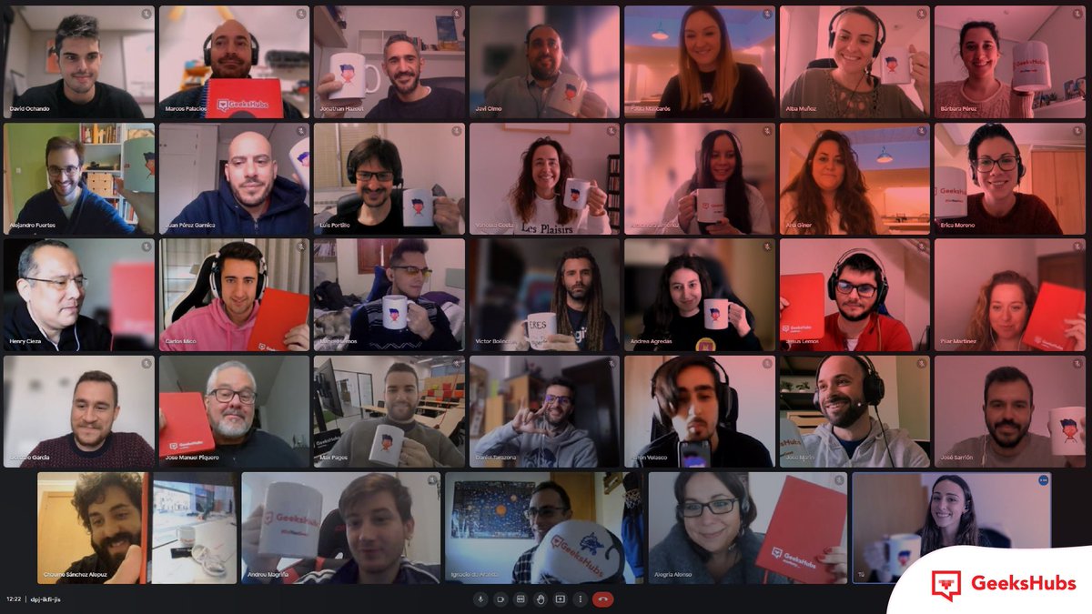 GeeksHubs tweet media