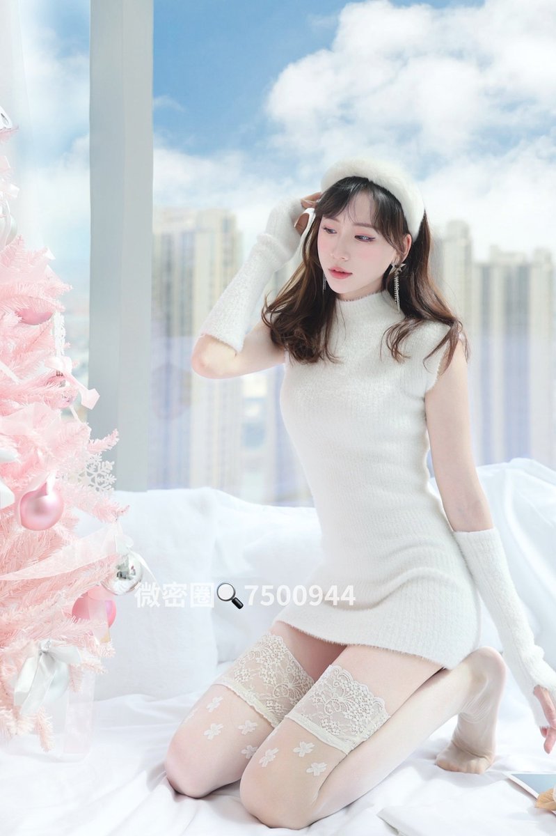 zola赵公子的微密圈id在图内～
丝袜：@Dream_QY @limerencem 
#涞觅不止丝滑 https://t.co/AfjZA9R4BH