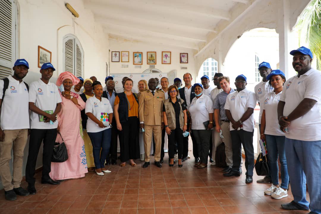 unicefsenegal's tweet photo. @unicefsenegal participe depuis ce matin à la mission conjointe de l’équipe pays @OnuSenegal 🇸🇳.
Riches échanges avec le gouverneur de la region de #saintlouis sur l’importance de l’accès aux services sociaux de base et la protection des enfants dans la région Nord #OneUNSenegal https://t.co/ohaeFKzERr