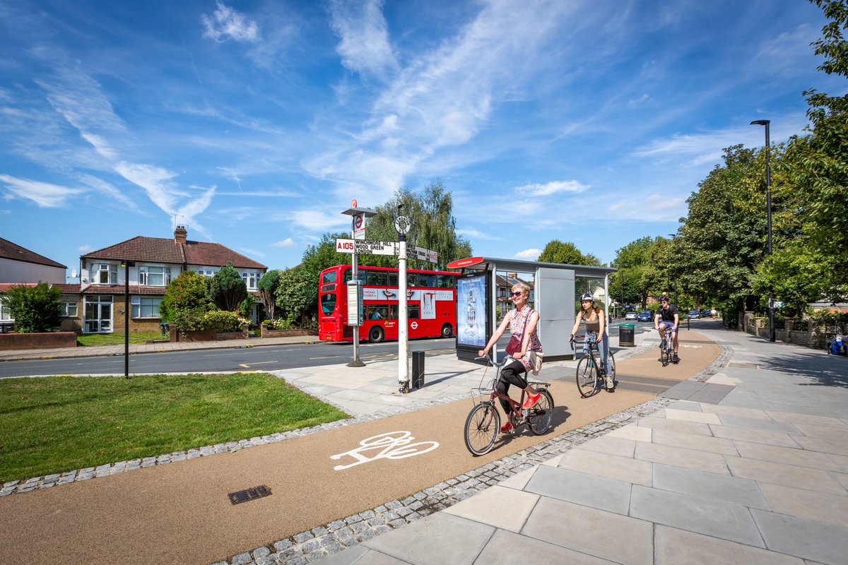 CIHTUK's tweet photo. #CIHTQuestionOfTheWeek
Which city has done the most to support and encourage active travel and how has it done it? Comment below.
#ActiveTravel #Infrastructure #Sustainability #FutureCities https://t.co/D49AaZShb3