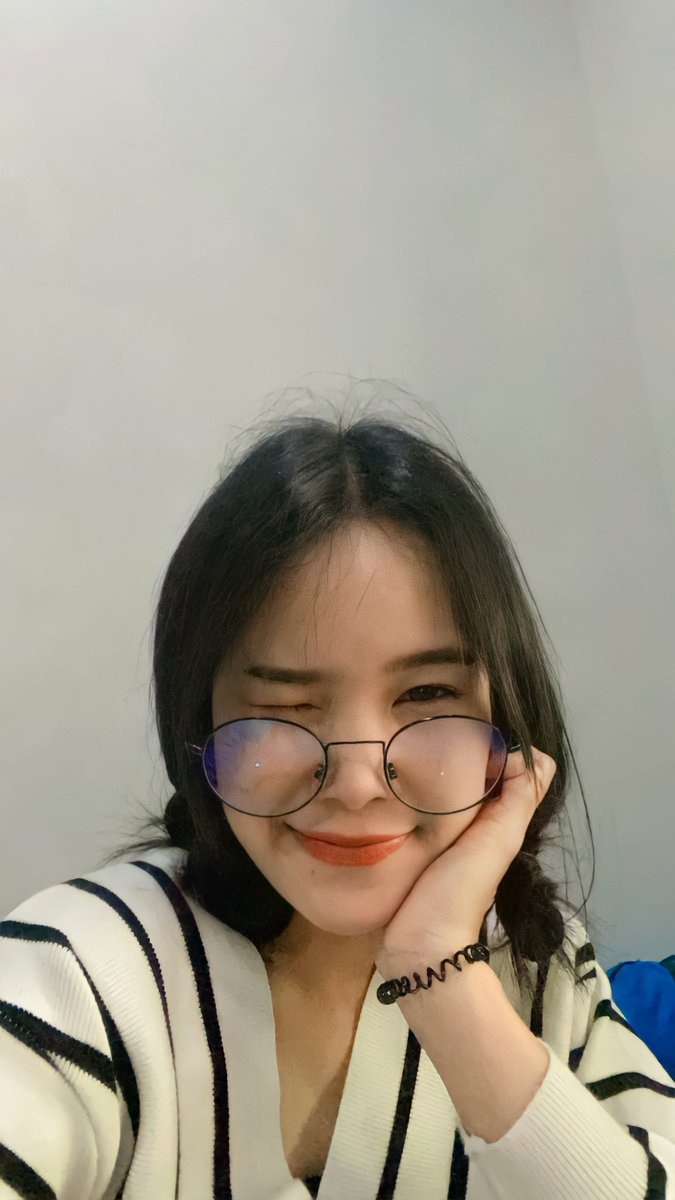 Pikk28423422's tweet photo. ถึงเราจะไม่น่ารัก…แต่แกก็ไม่อยากรักเราบ้างหย๋อ🐰

 #หอมหมื่นลี้ #แคปชั่นเด็ด #แคปชั่น��่อยแรง #แคปชั่นกวนตีน #แคปชั่นน่ารัก #แม่ค้าออนไลน์ #ขายของ #แคปชั่นเสี่ยว #แคปชั่นเด็ด #แคปชั่น2021 #ขายครีม #ขายสบู่ #เซรั่มโซล #เซรั่มสตอ #เซรั่มใบบัวบก https://t.co/ytF6xo14iJ