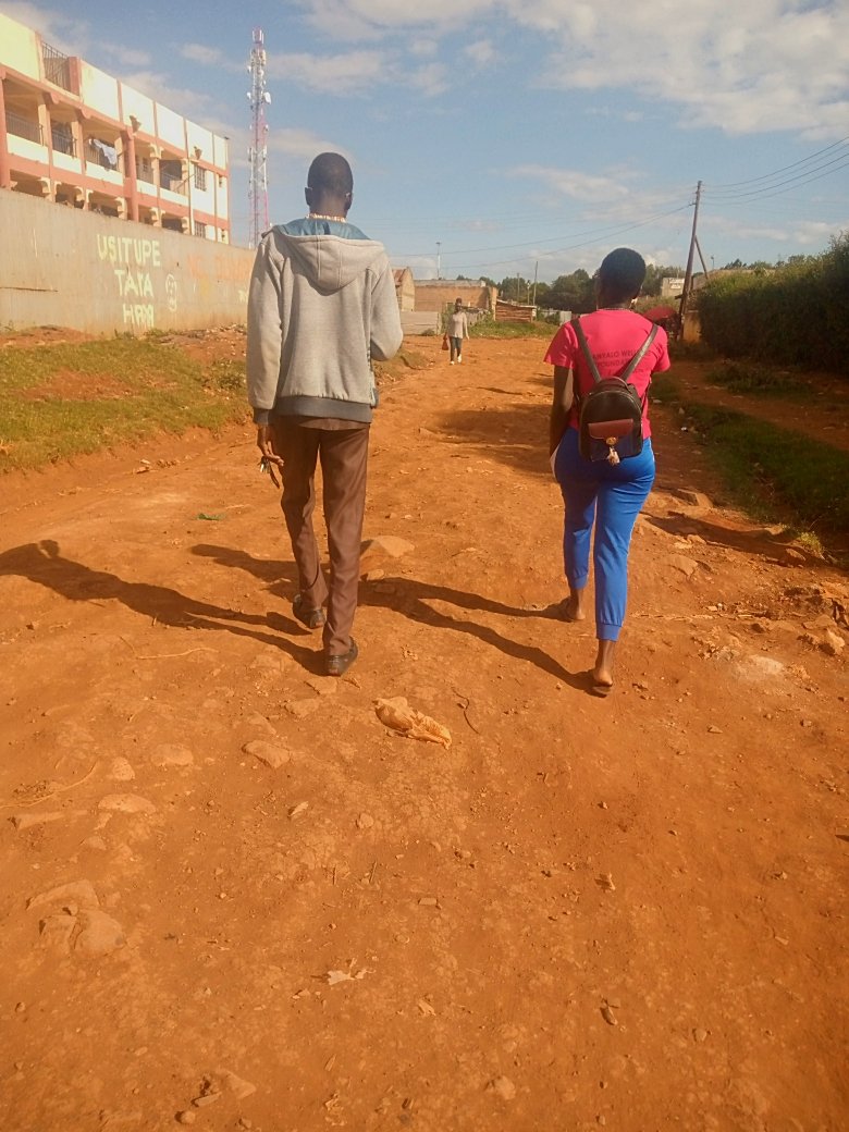 ProctorBridge's tweet photo. Wakurugenzii ... Hii ni before ama after?😂 https://t.co/4fHJzqIiZm