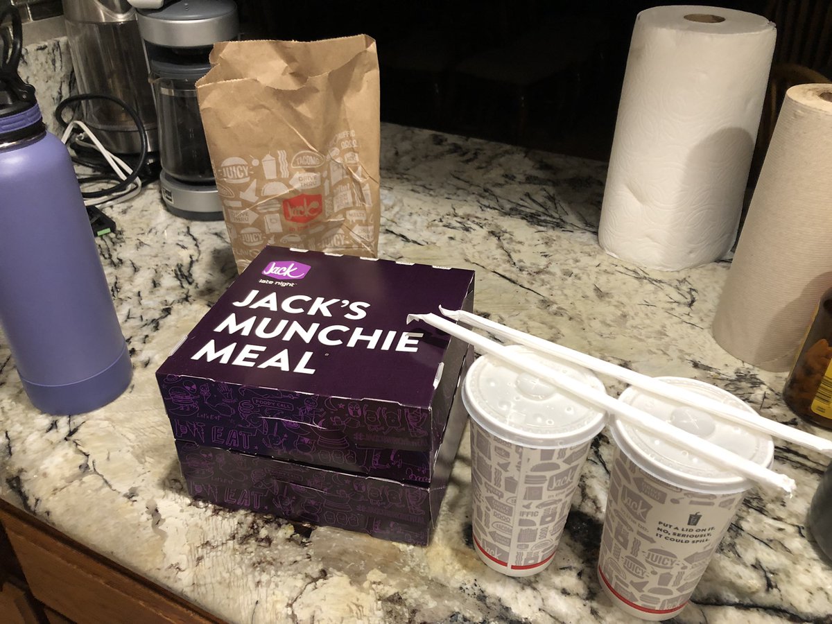 S092_RS's tweet photo. went out and bought some @JackBox in celebration of @Wizzrobe winning melee at mainstage! lets go wizzrobe!!!!! https://t.co/u2YcDIq23b
