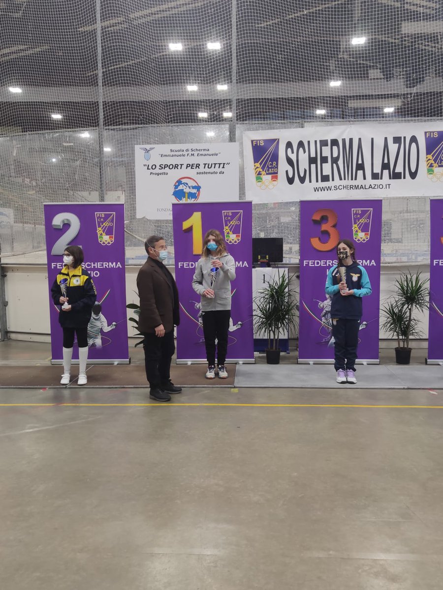 Ippocampo_Life's tweet photo. 🤺 #SportLife SCUOLA DEGLI SPORT | SCHERMA  | PETROCCHI supremacy 🤺

Si è svolta ad Ariccia la prima gara under 14 della stagione. 

Niente male come esordio 💪🏻💪🏻 https://t.co/qfbPxONll7