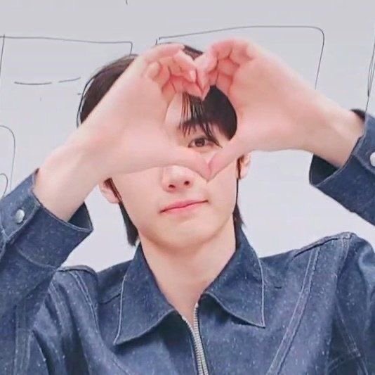 aaaighost's tweet photo. jk lang pala na si heeseung bias q emz 😂 thank you so much, @wonuzalez 🥺💛
#wonuzalez_feedback https://t.co/pur4U6PDpF