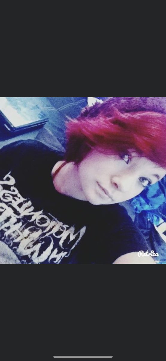mightberotting's tweet photo. We forever Stan 14 year old emo me https://t.co/7RTCdJ8pfl