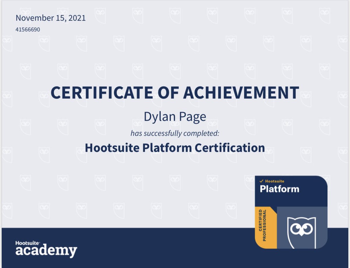 dylanlikeslight's tweet photo. not to toot my own horn but *toot toot* IM SOCIAL MARKETING AND HOOTSUITE PLATFORM CERTIFIED!!! #Brodie21 https://t.co/cv0JgyFwo9