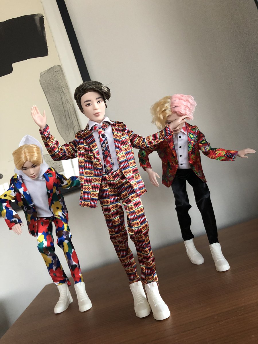 aco24042511's tweet photo. DOPE踊ってもらいました💜
大好きな振り付けです💋

#MattelBts #btsdoll #DOPEbts #BTSARMY https://t.co/BkSwGj0Ejz