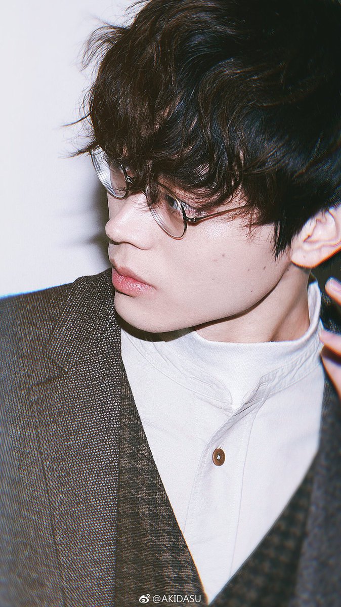 creta_raptor's tweet image. 머...? 이 둘이 찐이라굽쇼...?
스다 마사키랑 고마츠 나나랑 사진 찍히고 계속 썰 돌던 건 알았는데 결혼 바로 갈길 줄은 몰랐네 헐
진짜 미래 자녀의 연기력과 비주얼이 기대되는구나