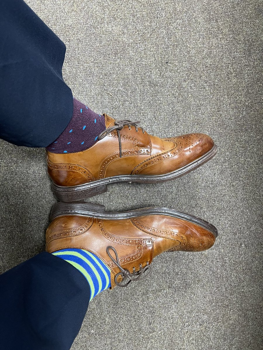 MrOwenACSHead's tweet photo. One Kind Word - Remember to wear your odd socks today for Anti-bullying Week @IDS3to18 #AntiBullyingWeek 🧦😊 https://t.co/UrNtwviUwM