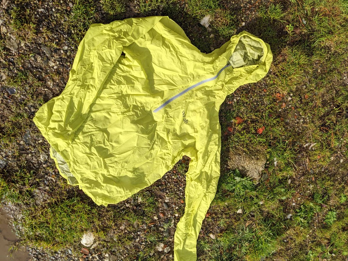 benjj2000's tweet photo. The last few weeks have been soggy. It's been torrential downpours or mizzle sideways. 
On the plus side, I've been able to thoroughly test the @rab_equipment
Phantom Pull On (I've lived in it!). Full review via;
https://t.co/sSHj10UEsP
 #trailrunning #ultrarunning https://t.co/FK1UI1XM6Z