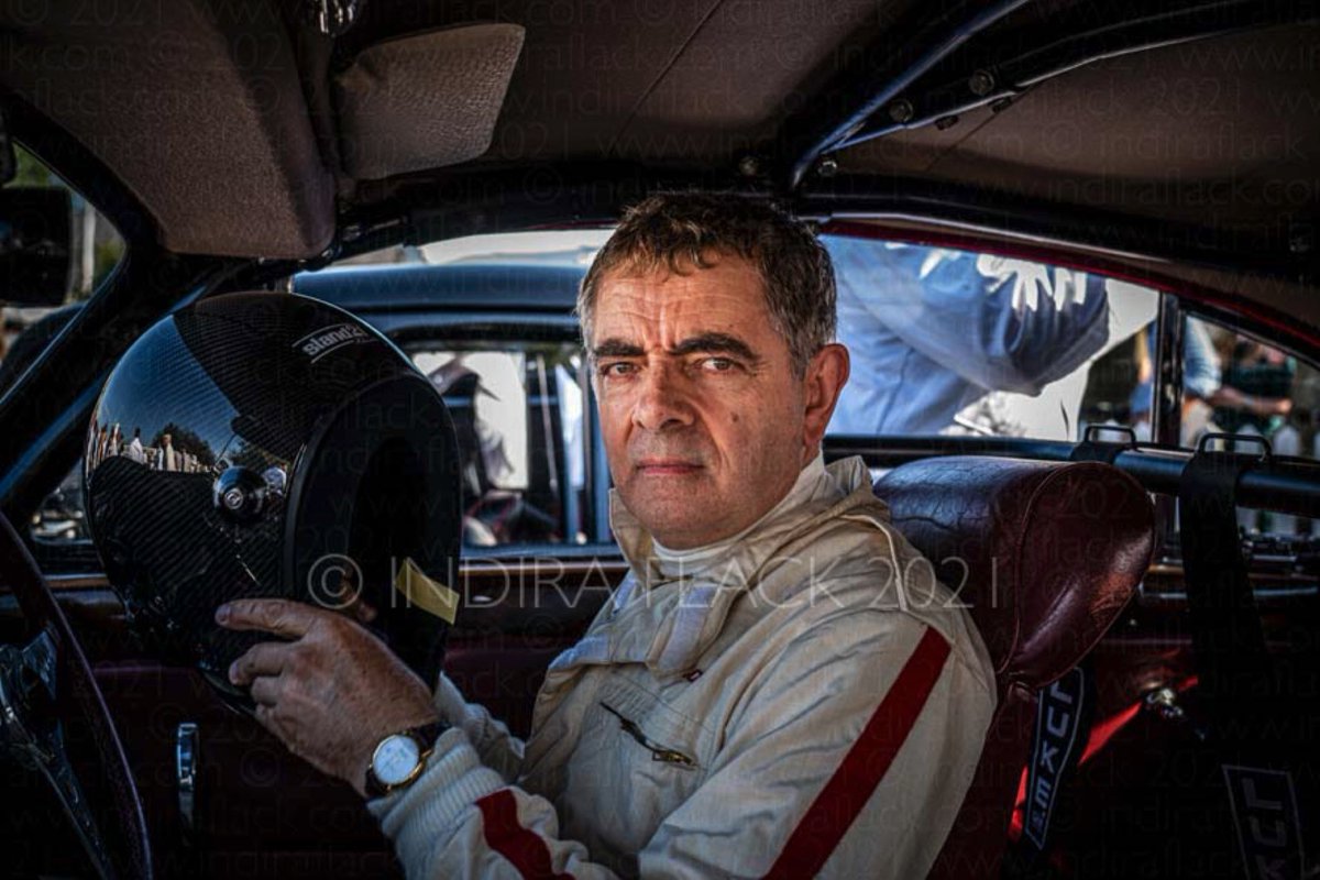 indiraflack's tweet photo. The hugely talented Rowan Atkinson CBE @goodwoodrevival St Mary’s Trophy
.
#rowanatkinson #goodwoodrevival #jaguarmkvll #jaguar #motorsport #actor #blackadder #mrbean #johnnyenglish #bafta #stmarystrophy https://t.co/VqCf5BpOW5