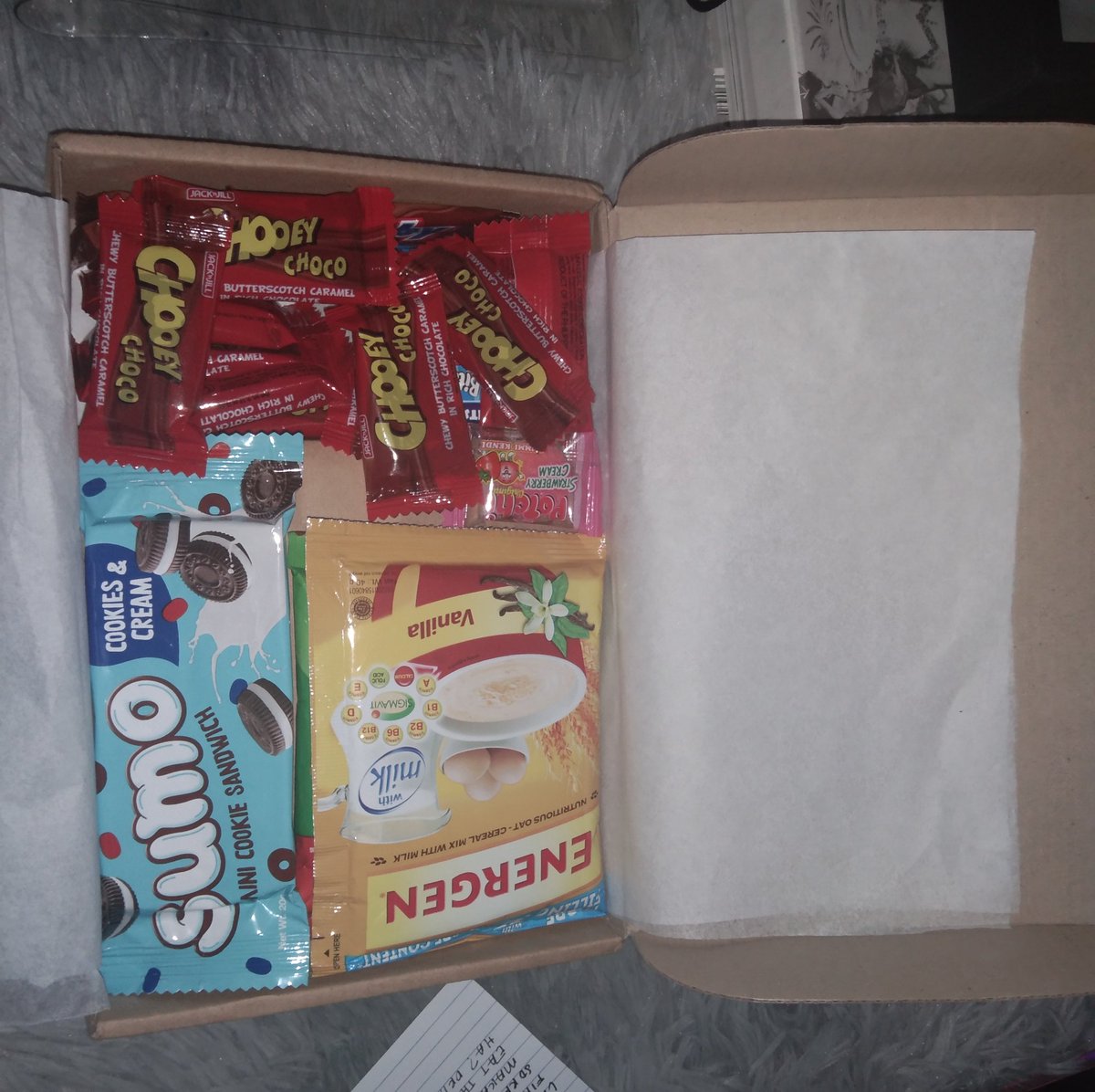 jpgmaloi's tweet photo. thank you @djenluxx , for securely packing my order and i really really appreciate the freebies and yung notes and gift hajsndnd idk what to say na but yeah thank you so much! 🤍
#djfeedbacks https://t.co/wr0huyxt3d