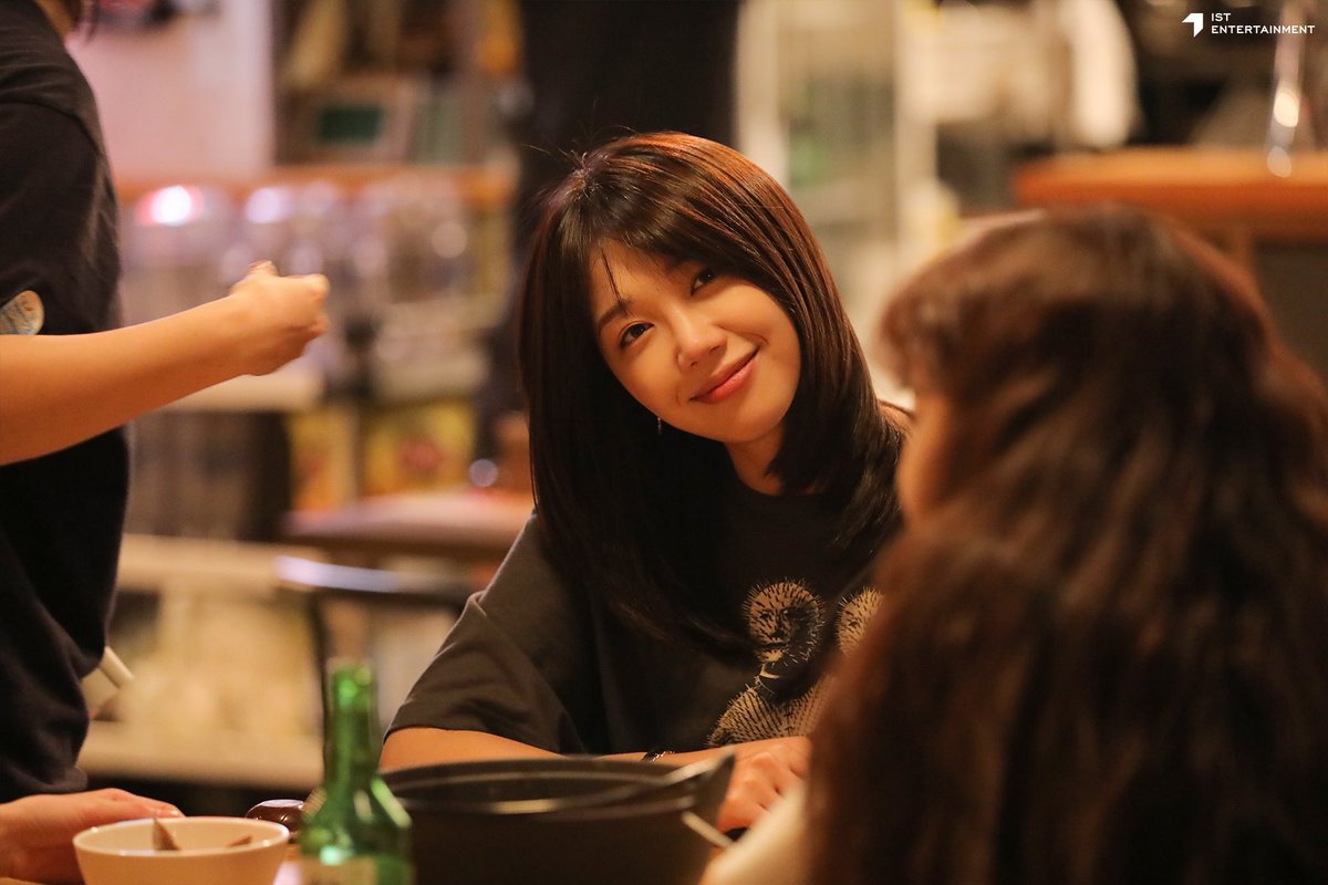 apinkeunjeep's tweet photo. Eunji 😮‍💨 https://t.co/4utPN0CKiy
