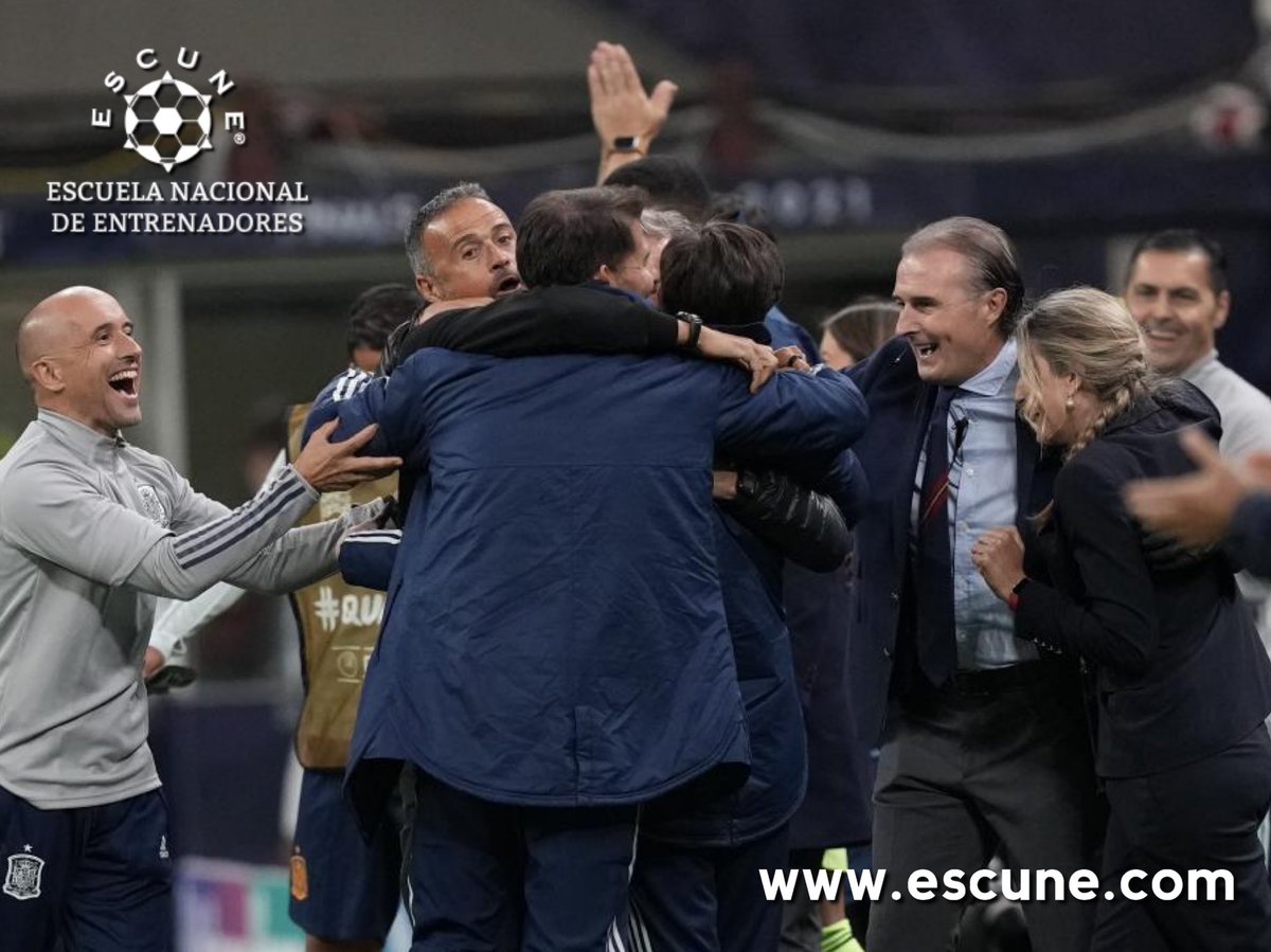 🙂.

Desde @escune_of queremos felicitar a todos los integrantes de <a href="/sefutbol/">Selección Española Masculina de Fútbol</a> , en especial a todo el cuerpo técnico del seleccionador Luis Enrique, por la clasificación para #qatar2022.

Enhorabuena 🎉 ⚽️