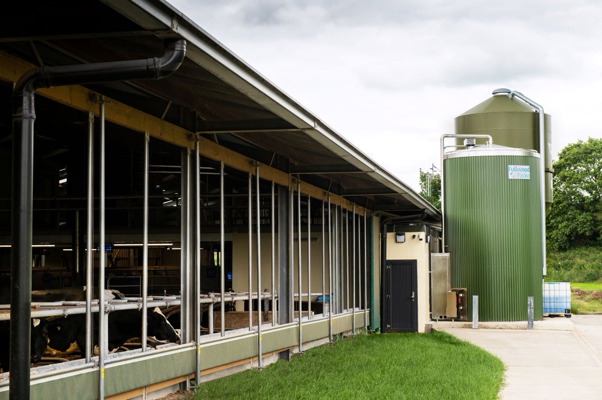 FullwoodPackoUK's tweet photo. Your farm, your design, we offer a choice of silo cladding options to suit any farmers needs #thatscool

#SmartMilking #FreshThinking #TeamDairy #UKManufacturing https://t.co/jCc1simMFK