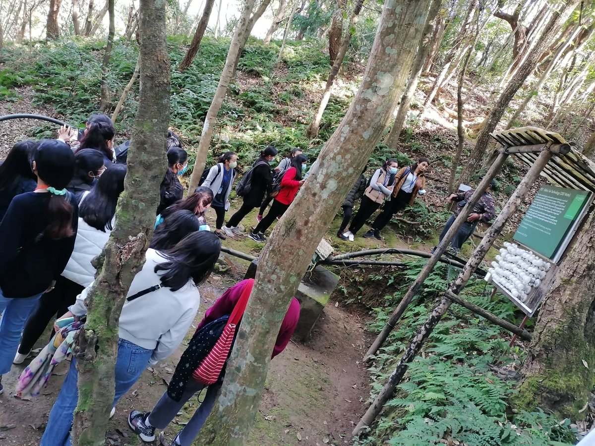 dvineproject's tweet photo. Study Unit 5 on action in Nepal! ICIMOD visit by the students of community development. 1st day field visit of pilot realization. #dvineproject #dvinenow
@DiakAmk @Gazi_Universite @vidhogskole
@ErasmusplusFI @Erasmus_Project @EUErasmusPlus https://t.co/l6z9T3kyIe