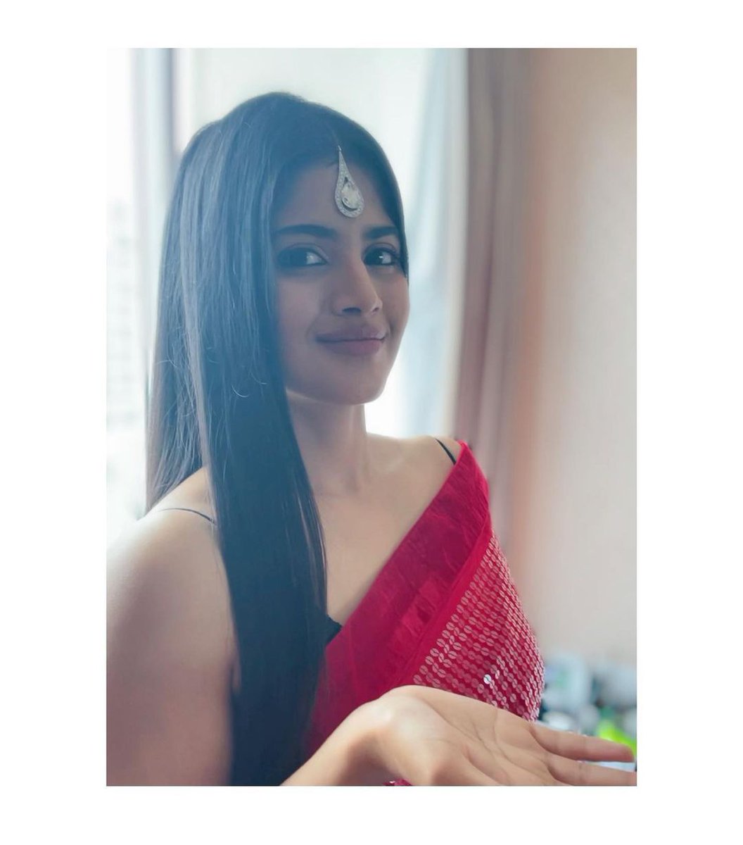 Meghaakashhoffl's tweet photo. Goddess ♥️
@akash_megha #MeghaAkash https://t.co/Lbcqn0EP1g