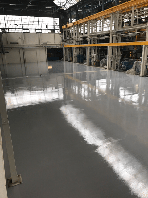 pscworcsltd's tweet photo. We completed 1200 sq mtrs of 10mm cementitious pump screed, followed by 3 coats of HB #epoxy #flooring at GKN, Telford.

See our blog on the process involved... https://t.co/0HO2yaKgv7

Call us for a free site survey on 01562 702047
#PSCflooring #MBNEXPO #BrumHour #NetworkWorcs https://t.co/oGENoxA6vn