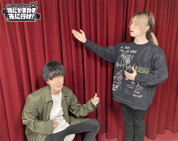 orekama_seigura's tweet photo. 【お知らせ】 #おれかま 第93回は本日21時に更新！

歌って弾いてってことは…弾き語り？…🤔

ニコニコ：https://t.co/BVSNaMd3yQ
YouTube：https://t.co/QQrxlpZAeG
※11月15日21時〜視聴可能です。

 #畠中祐 #ランズベリー・アーサー https://t.co/sN7XFUjwtd