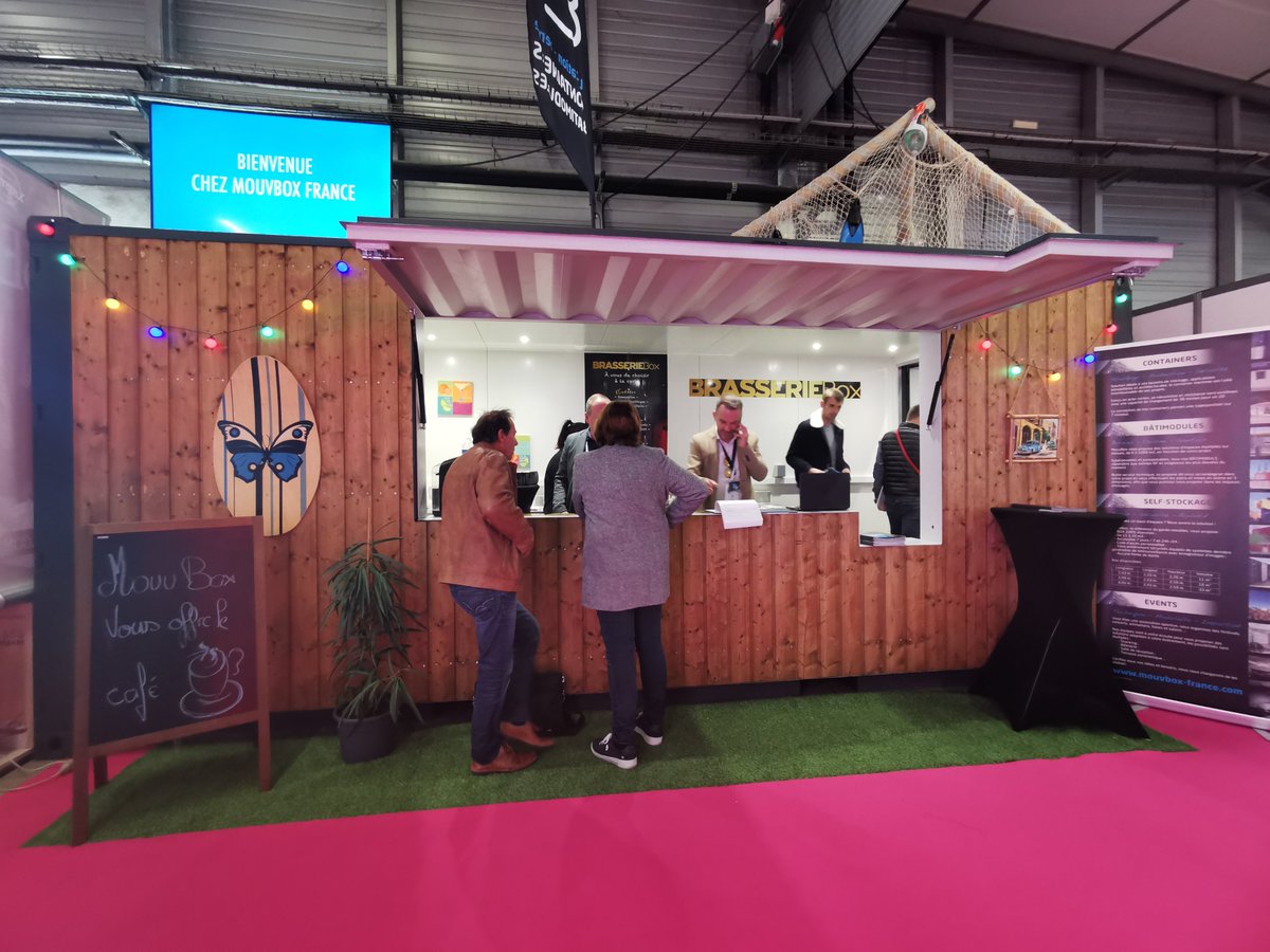 MouvBox's tweet photo. ☕ Découvrez le SNACK-BOX du Salon #SETT2021
Avec son allure de Club de plage, ce container aménagé a rencontré un franc succès et a été un point de convivialité très apprécié ✅ https://t.co/0tZssdPSyO https://t.co/hhh6JrGwGK