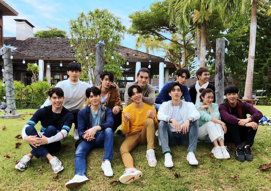 เชื่อว่าน้องๆ นักแสดง และทีมงานทุกคนมีความตั้งใจกับผลงานชิ้นนี้มาก ยังไงก็ขอฝาก เลิฟ@นาย ไว้ในใจของทุกคนด้วยนะคะ มาส่งพลังให้ทุกคนในกองกันค่ะ

#เป็นกำลังใจให้ทีมงานLoveAt9