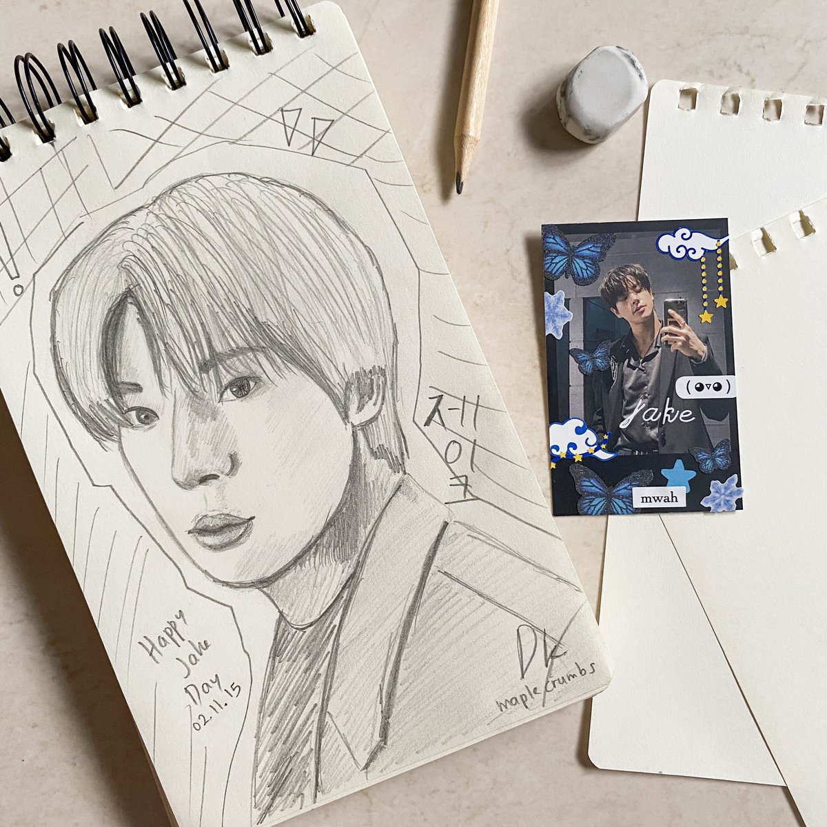 maplecrumbs_'s tweet photo. Happy Jake Day 🤍💝 #무대천재_엔하이픈_제이크_생일축하해 #JakeShim @ENHYPEN_members https://t.co/EaUyo93Rvk