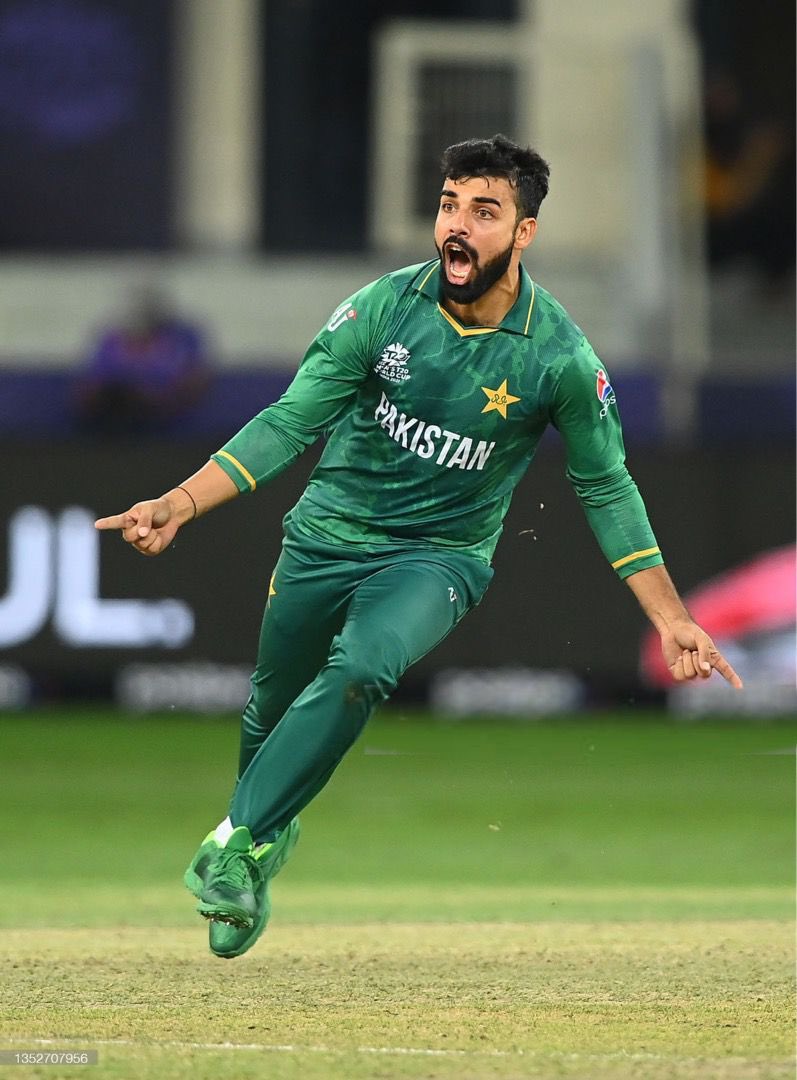 76Shadabkhan's tweet photo. It was a great experience to represent Pakistan in my first #T20WorldCup. The support we received was unbelievable. Aiming to work really hard and prepare for the next World Cup. #PakistanZindabad https://t.co/6KQ8kcdpXx