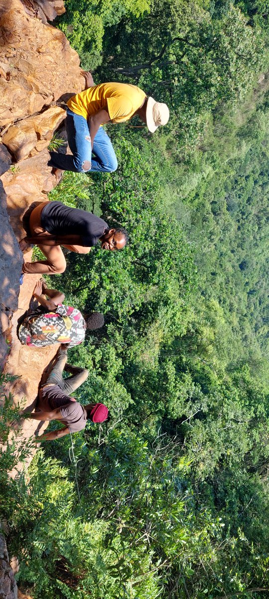 SithariMutanga2's tweet photo. Venda ndihavhudi🌍⛰️🏞 https://t.co/w8X6iJRuyk