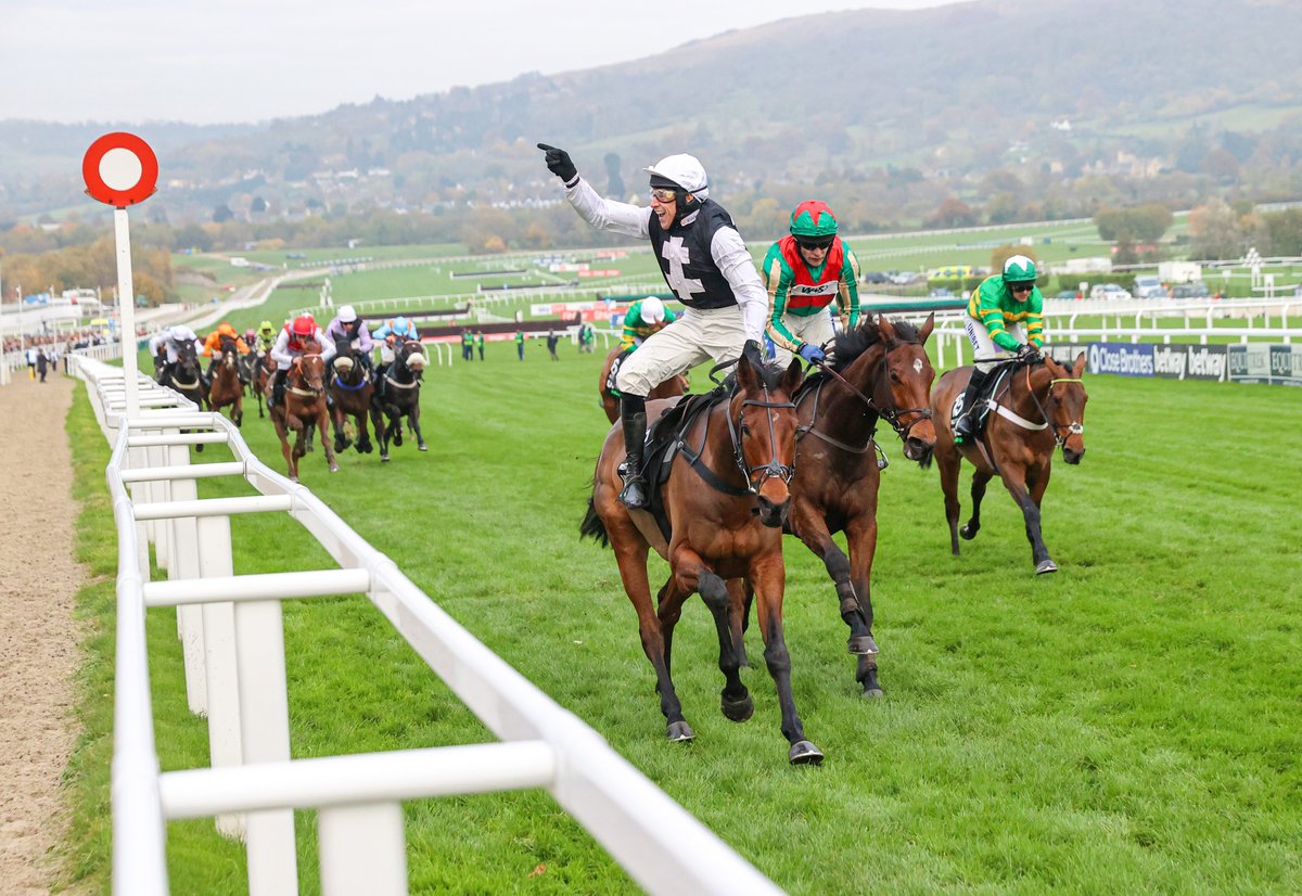 RacingPost's tweet photo. The feeling of winning at Cheltenham 😍 https://t.co/cAv6DgzGNT