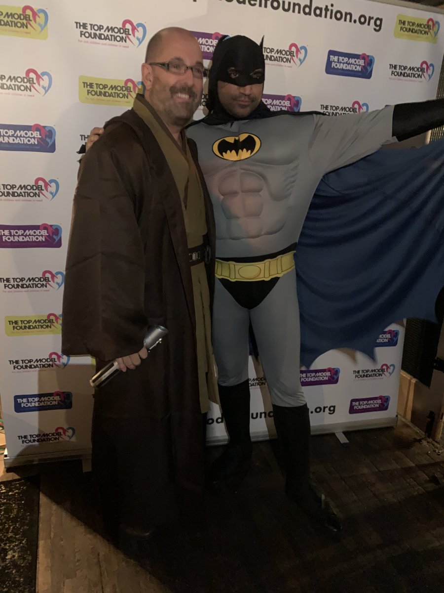 stylewithgrace's tweet photo. At the @topmodeluk 70’s party with @OmarMansoor (Batman) #geoffcox @AGAfashionStyle & @vzperfection #coventgardensocialclub #dancingqueen https://t.co/raEHLX67gI