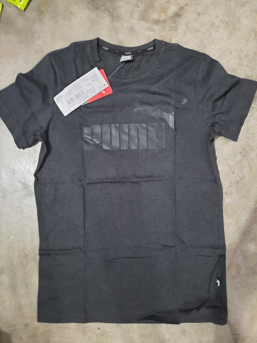 DeodeepPrasad's tweet photo. Hey @AJIOLife i want to ask you something do you hate you? First you didn't deliver my item on time and now you have sended me a completely wrong product! Can please be honest with me and deliver me what i want on time ??
#fake #wrong #whataservice
@PUMA https://t.co/0bW1HwuVc0