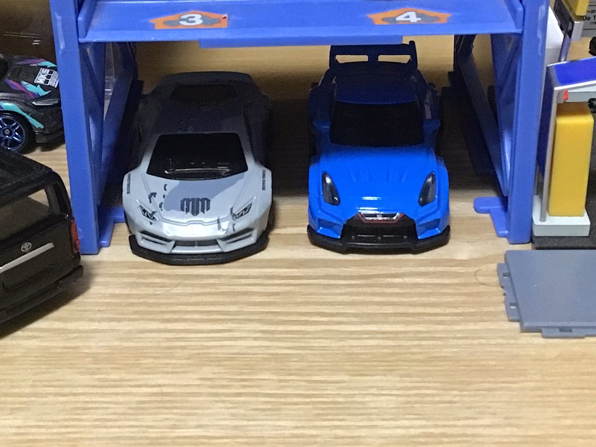 kasatomika's tweet photo. ツイッター初めてみました。
トミカやホットウィールのことなどツイートしてこうと思います！
どうぞよろしくお願いします！ https://t.co/L0CXGTxIvs