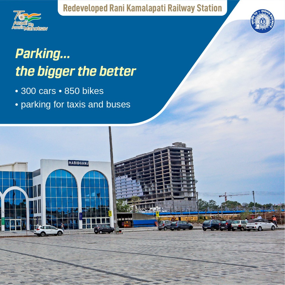 wc_railway's tweet photo. Ample of parking space is planned by creation of a huge parking space.  A dedicated area is also assigned for taxi’s and buses in the parking complex of Rani Kamalapati Railway Station.

#NayeBharatkaNayaStation https://t.co/RUvoch6Kf8