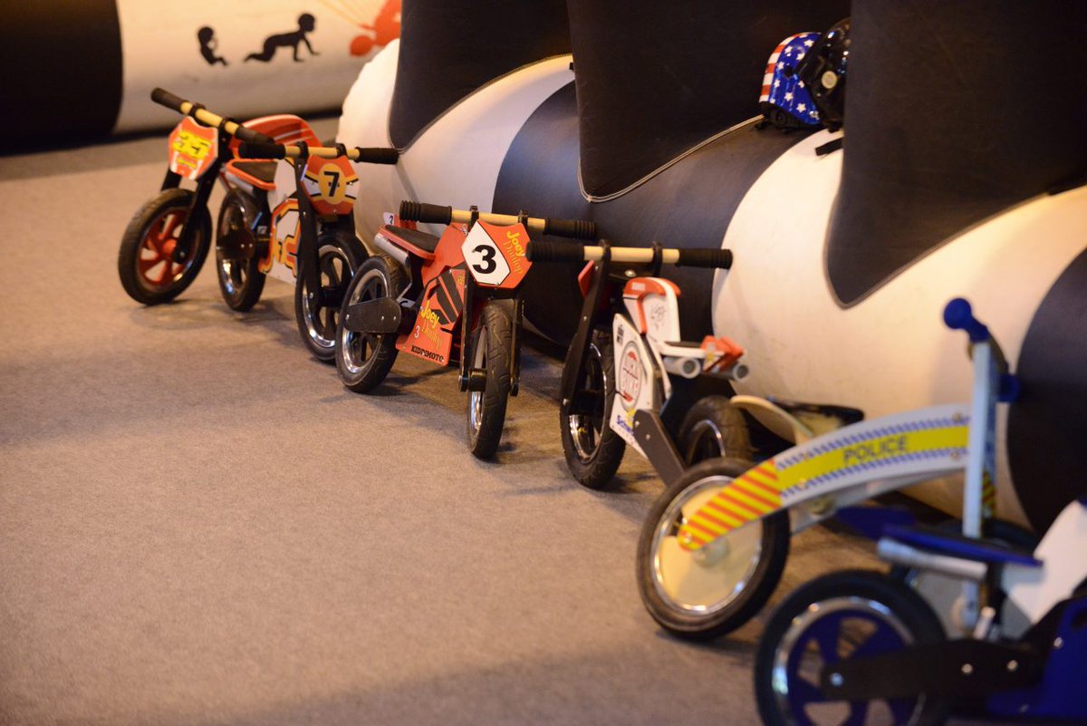 motorcyclelive's tweet image. Think your little one is a future racing star? @Kiddimoto has a daily race at #MotorcycleLive where the first prize is a Kiddimoto Superbike! Book in as soon as you arrive for some friendly competition! 

 👉 motorcyclelive.co.uk/features 

@Bikesure #MotorcycleLive #Bikeshow