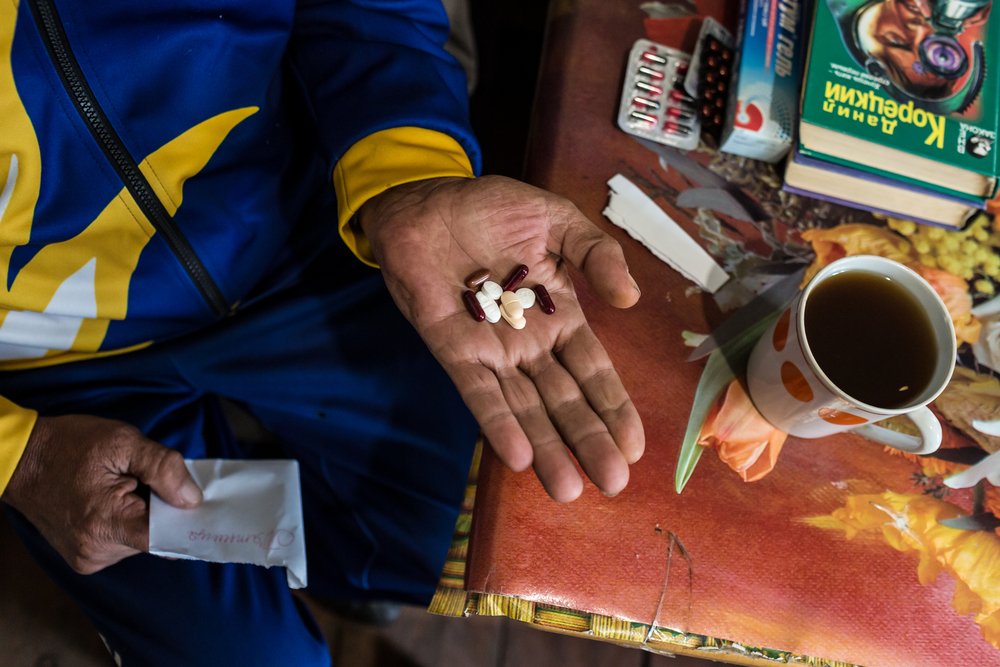 MSFsci's tweet photo. Antimicrobial resistance is a major global health threat.

The main driving factor of #AMR is the overuse and misuse of antimicrobials, which allows bacteria, viruses, fungi, and parasites to develop resistance to available medicines and can no longer be effectively treated. https://t.co/9MTFDXXv9K