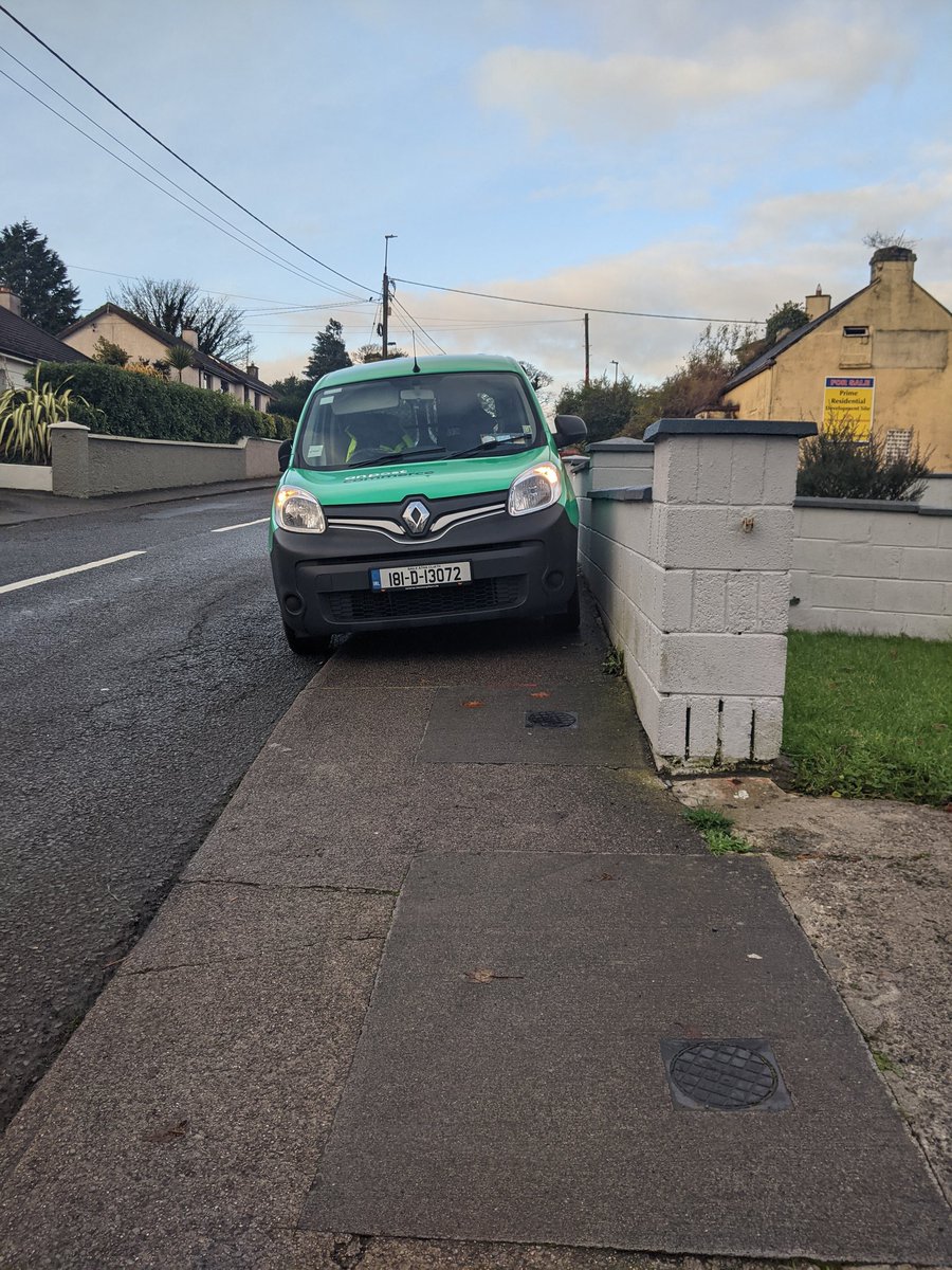 cornflake_girl's tweet photo. Hello @AnPostGreetings do you think this parking is acceptable behaviour from one of your #sligo employees doing their rounds? https://t.co/kBLbVeTVWk