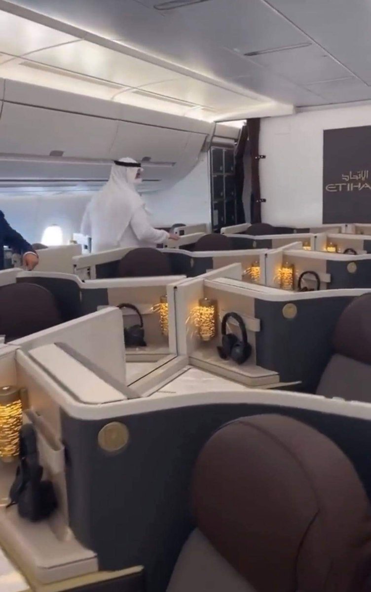 MAzzubaidi's tweet photo. #Business_Class #A350 #Etihad https://t.co/yF4HZM4lEr