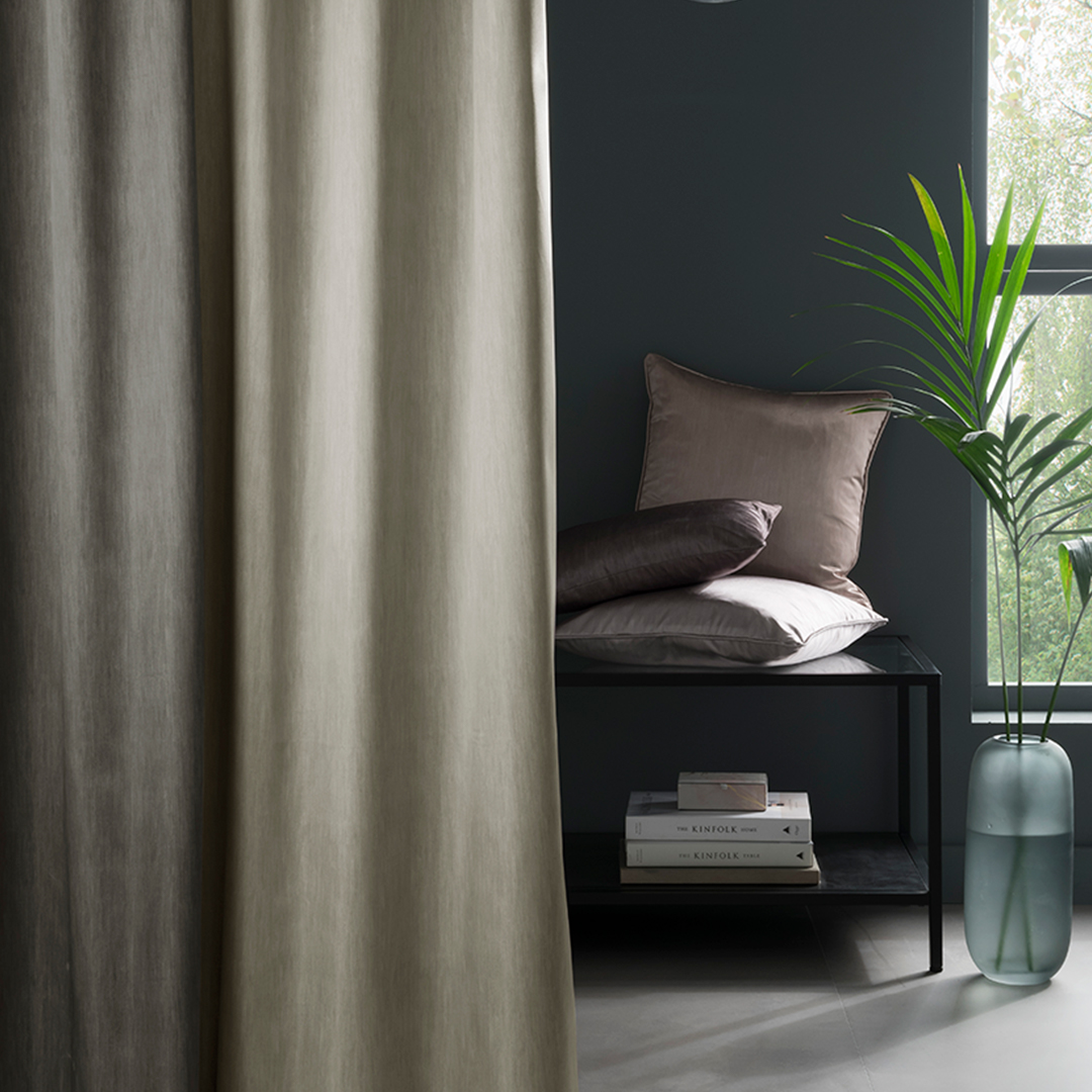 Curtaincraft's tweet photo. Bring a subtle hint of glitz and glamour to your home with the Metallica collection from Clarke &amp; Clarke. 

One of many designer suppliers at Curtaincraft. See more at https://t.co/i8w6Yt2FTj

#clarekandclarke #plainfabric #upholstery #drapes #curtains #gowith #colourscheme #home https://t.co/wBkuAiChFT