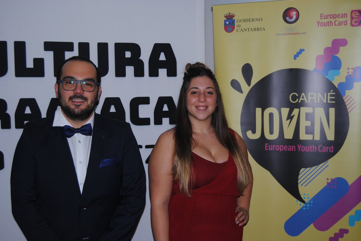 📸 Así fue el photocall de la gala #1AñoRelinchu 
Tienes todas la imágenes en relinchu.com/comunicacion/e…