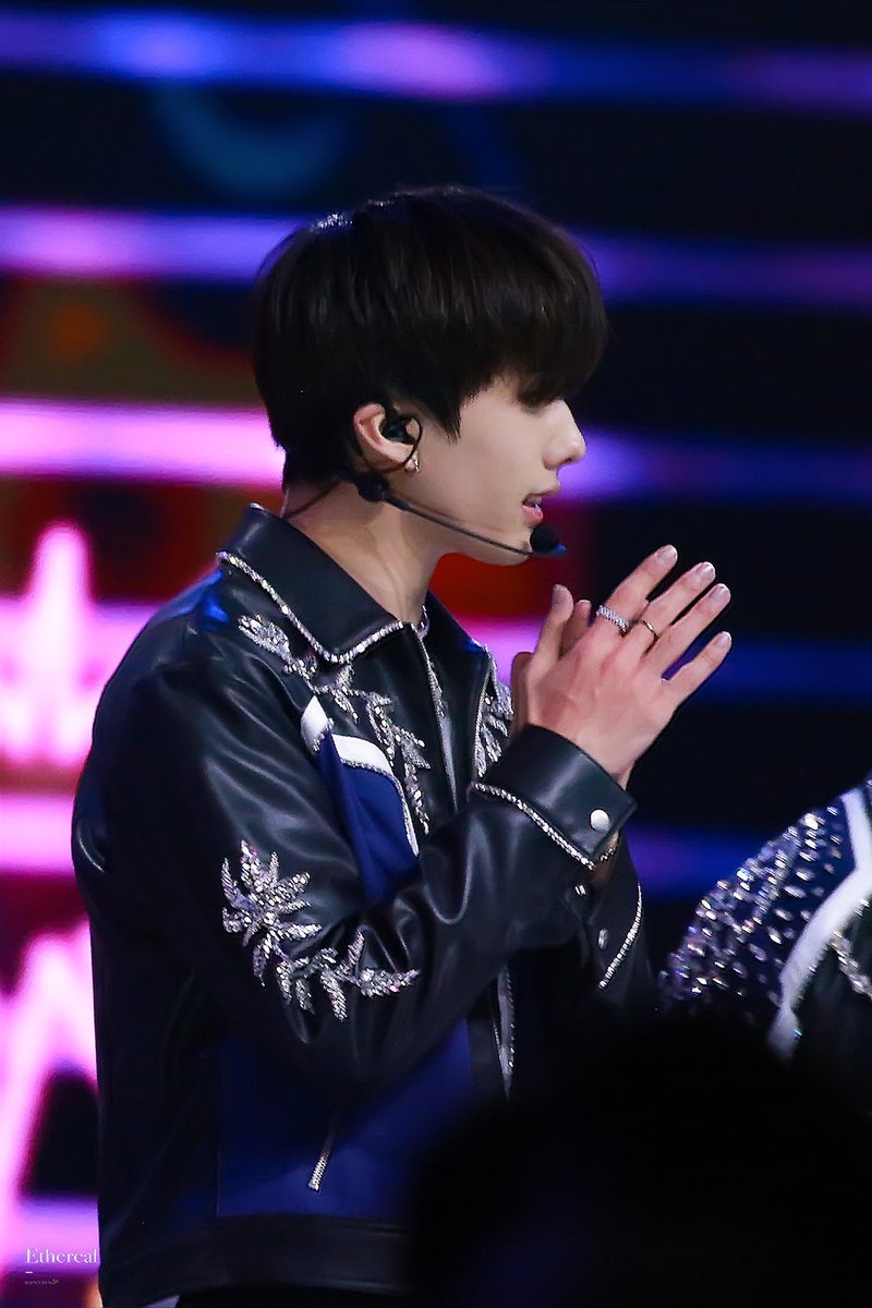 EtherealJs's tweet image. 👉🤚
#지성 #JISUNG #NCT #NCTDREAM