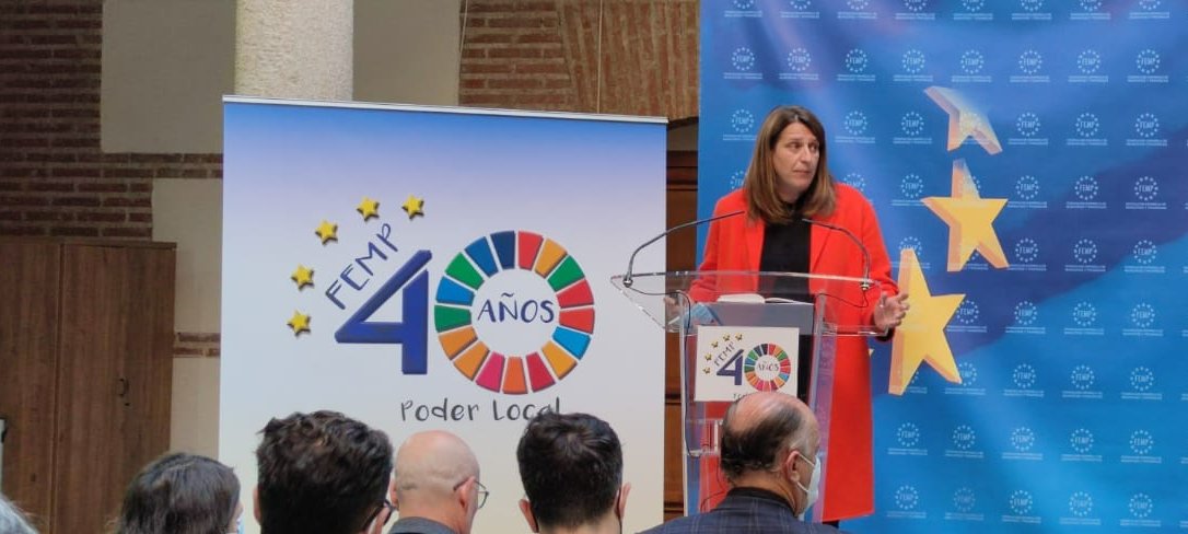 e-IRIS, una oportunidad para las más de 4000 bibliotecas españolas🗨️ <a href="/aliciaselles/">alicia sellés carot</a>, presidenta de FESABID.

Iniciativa de impulso de capacidades digitales y ciudadanas q apuesta por una transformación digital centrada en las personas, humanista y social, que no deje a nadie atrás