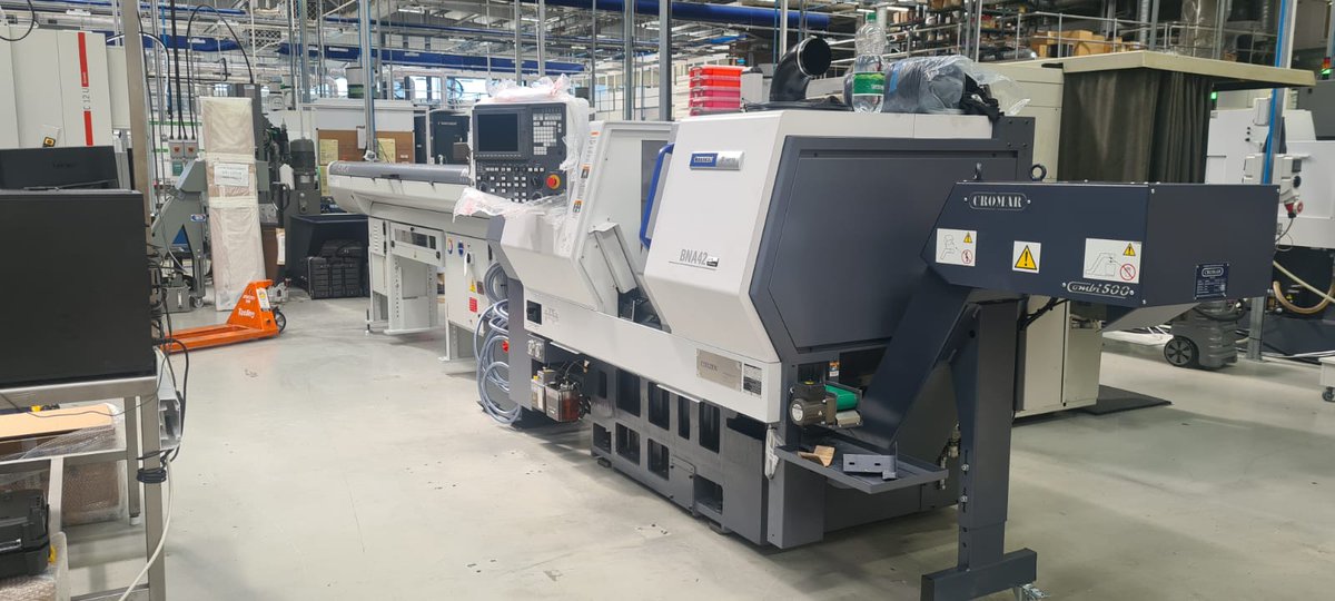 CitizenCNC's tweet photo. The BNA series aims to set the new standard for machines for cutting bar stock. #CitizenCNC #Miyano #fixedhead #lathe #barfeeder. #CitizenStory https://t.co/0yukolDOdA