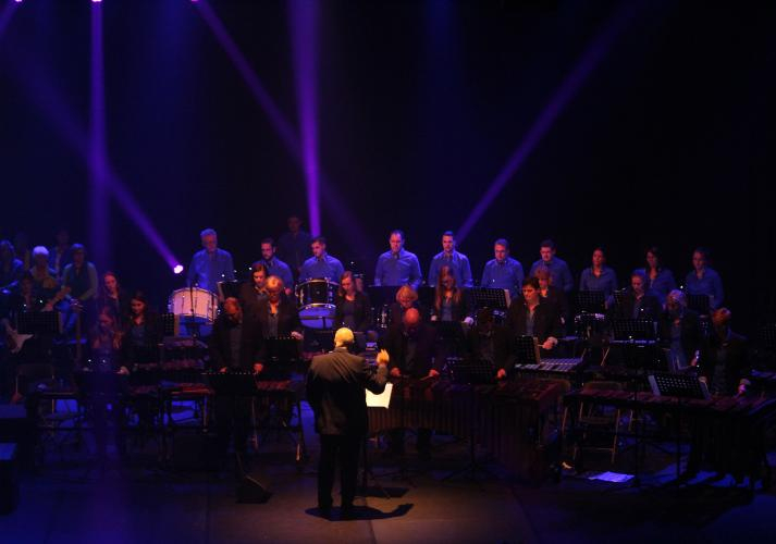 MikeGeest's tweet photo. 🎼 SLAGWERKGROEP VAN DE WEEK
Melody & Percussion Band
Concordia – Krimpen a/d IJssel
https://t.co/HivRfhP7uk
#Korpsmzuiek #HaFaBra #Muziek #slagwerk #plezier #fun #Muzik #Percussie https://t.co/M3VWNUMzJU