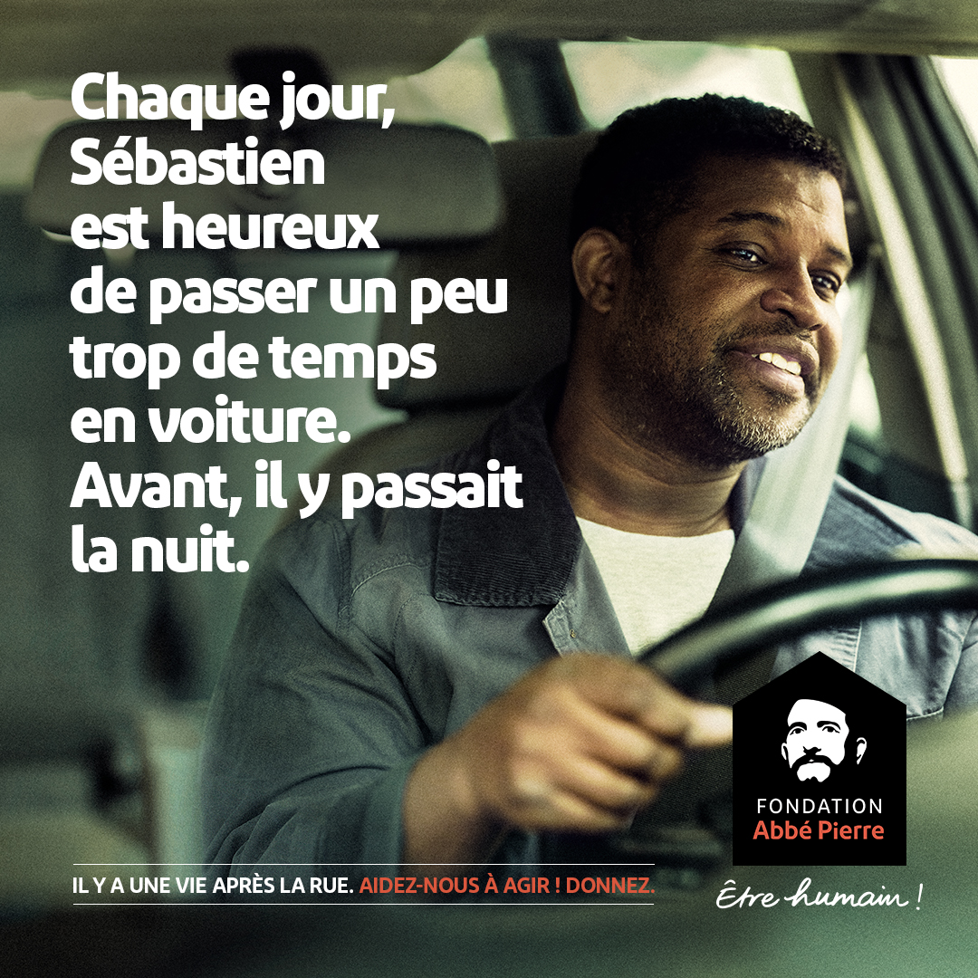 La Fondation Abbé Pierre lance aujourd’hui sa campagne de sensibilisation 2021, avec une nouvelle signature déterminée mais optimiste : "Il y a une vie après la rue." 🏠 

300.000 personnes sont actuellement sans domicile fixe en France. (Agence : FF Paris)