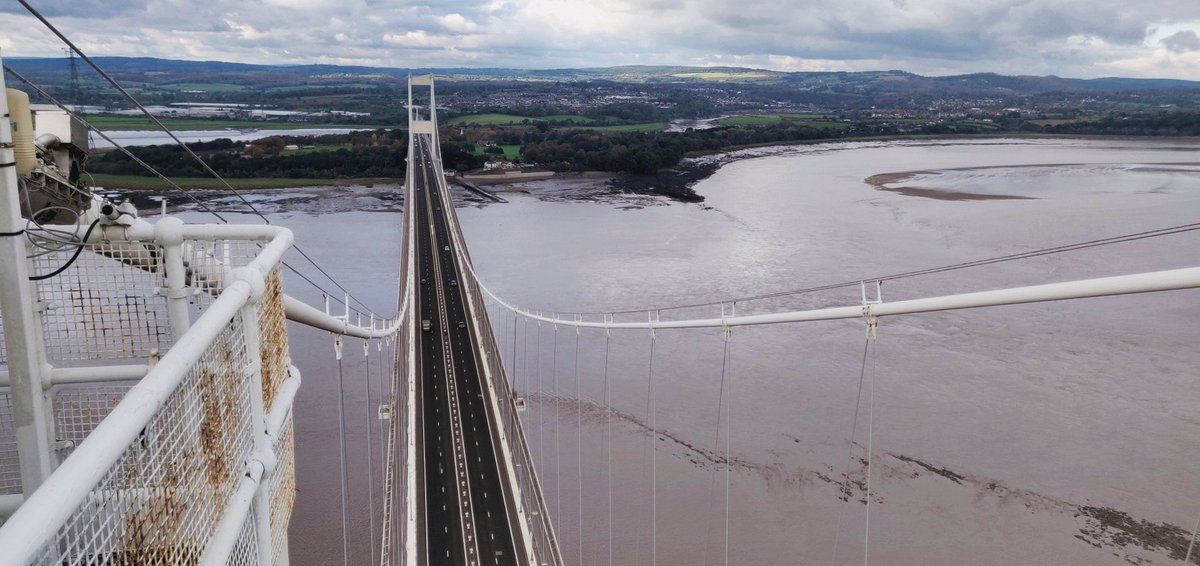campbellsci_eu's tweet image. The great heights our Client Services team go to on maintenance visits! This shot was taken whilst carrying out routine annual maintenance on wind systems on the Severn Bridge. The #windsystem is vital for #trafficmanagement to limit vehicles on the bridge during extreme weather