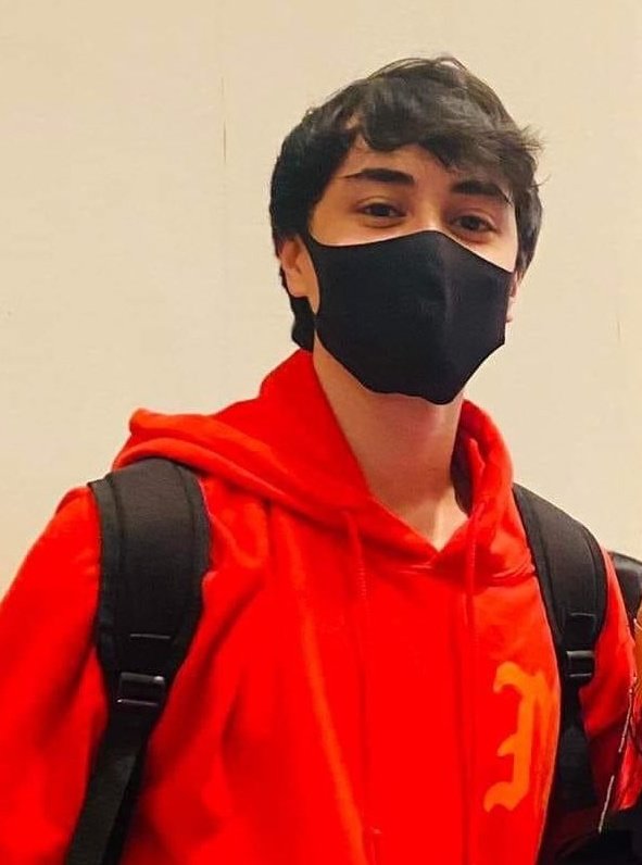 EJBarber07's tweet photo. Glad to see you happy and smiling. Bagay sayo ang pula dong. 💙
#MayWard #EdwardBarber
@Barber_Edward_ https://t.co/kFPSJjLeB8