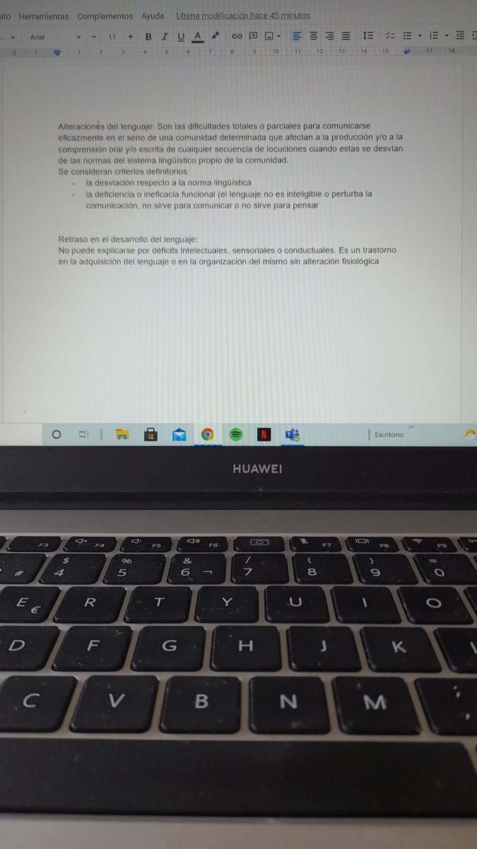 pollatron5000's tweet image. Los apuntes que tengo de trastornos de lo que llevamos de curso, y los hice por no dormirme