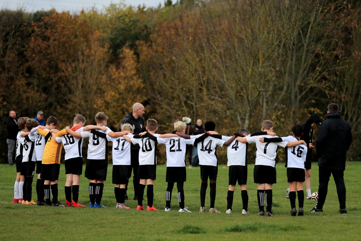 Simon Roe tweet media